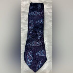 DION Collection 100% Italian Pure Silk Elegant Paisley Men's Tie